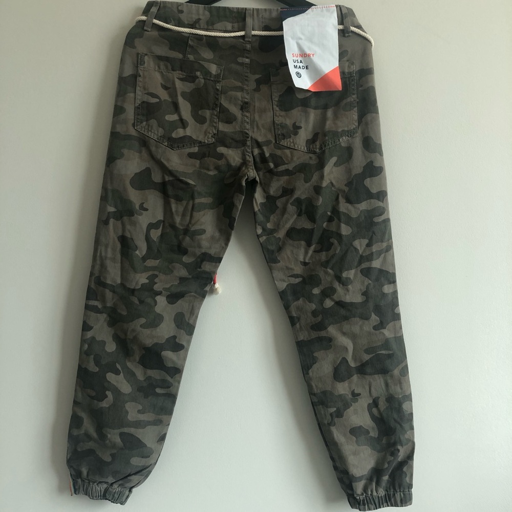 SUNDRY Le Soleil Pants Camo Rainbow Stripe Jogger - Picture 6 of 9